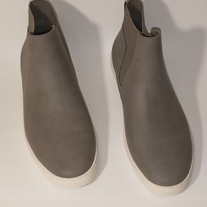 Grey Chelsea Boot